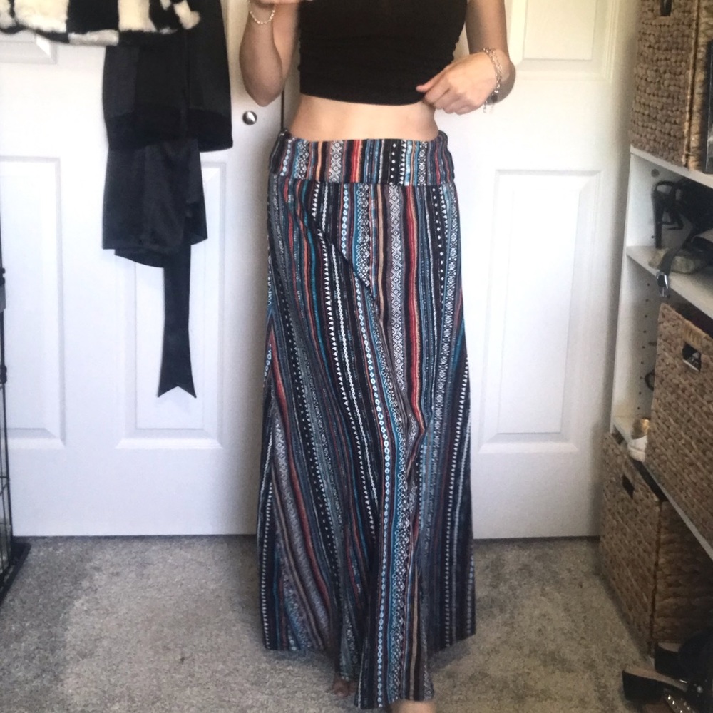 Maxi skirt